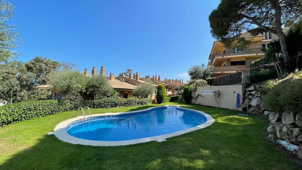 Residencial Bella Donna Lux House, Jacuzzi Y Piscina Privada Vakantiehuis Lloret de Mar